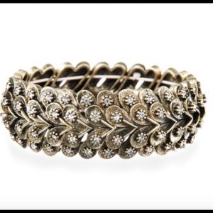 NEW Chloe + Isabel Modern Deco Stretch Bracelet